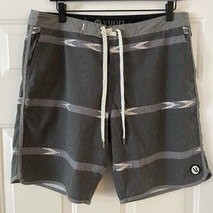 Vuori Cruise Boardshort - 33